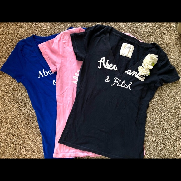 Abercrombie & Fitch Shirt Bundle - Picture 2 of 3